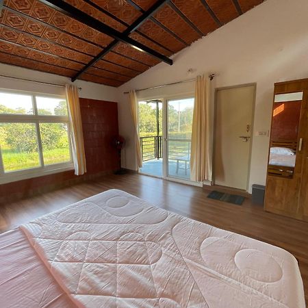 Lake Ripples - Farmstay & Camping Ponnampet Luaran gambar